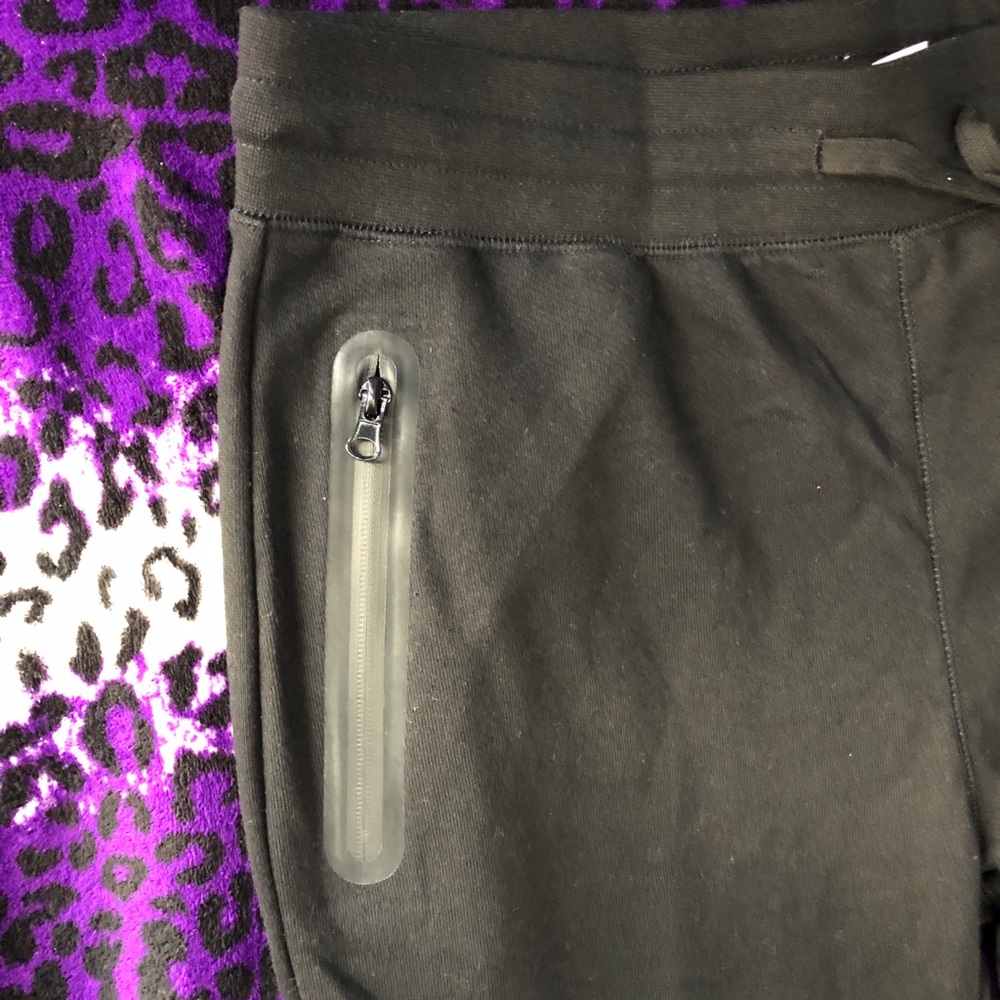 Lounge Pants - Picture 3 of 4
